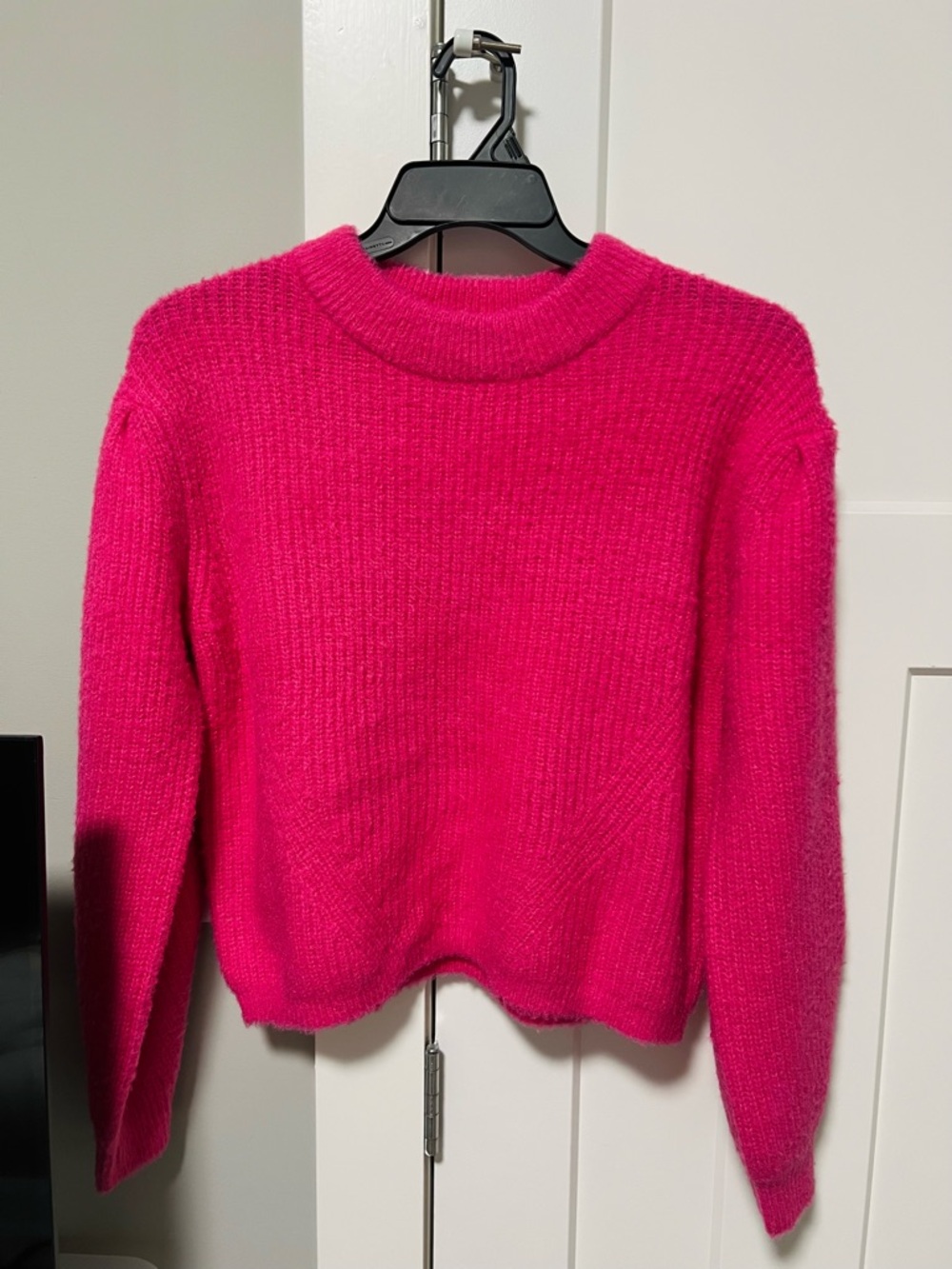 NWT Scoop Hot Pink Fuzzy Knit Crewneck Sweater XS